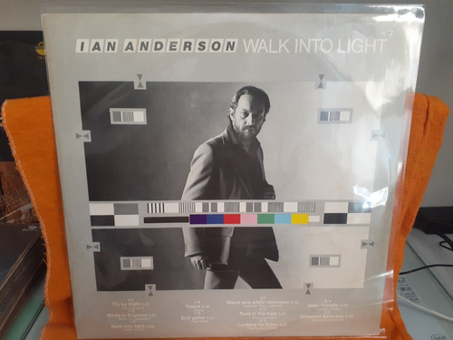 Lp Ian Anderson - Walk Into Light Com Encarte