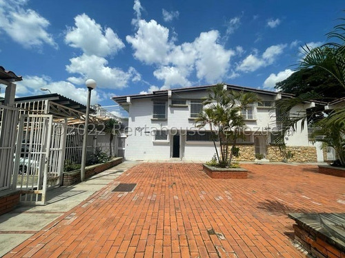 Imagen 1 de 12 de Casa En Venta En Montalban