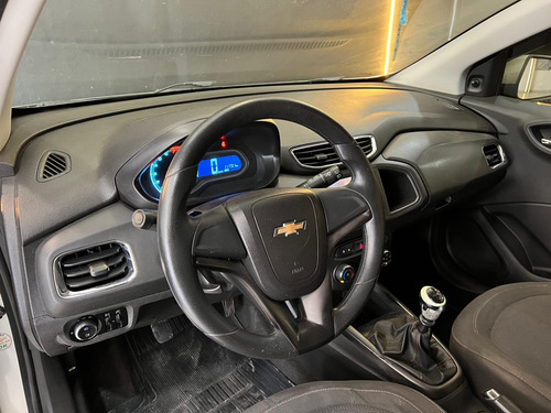 Chevrolet Onix 1.0 MPFI LT 8V FLEX 4P MANUAL