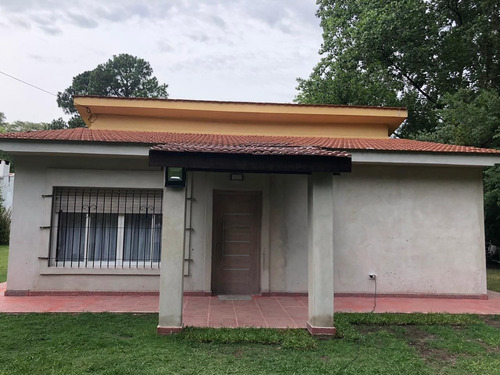Imagen 9 de 30 de Venta, Casa Con Parque, Pileta, Quincho, P. Leloir Ituzaingo