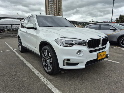 BMW X5 xDrive35i AT 3.0 4X4