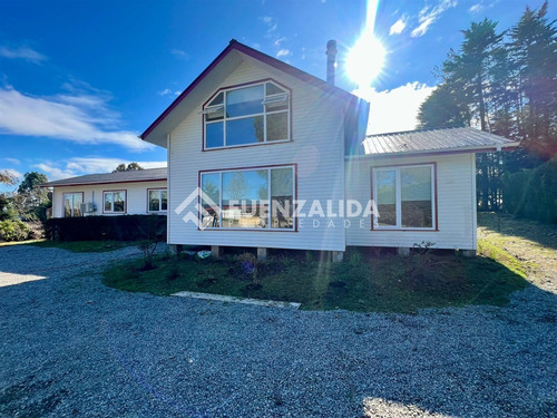 Casa En Arriendo En 3d3d Parque Ivian Ii En Puerto Varas