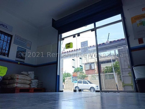 Imagen 7 de 27 de Casa Comercial Y Residencial En Catia La Mar A Pie De Calle Con Local Comercial 22-8083
