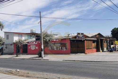 Casa En Venta  Con Negocios, Ideal Para Inversión!!