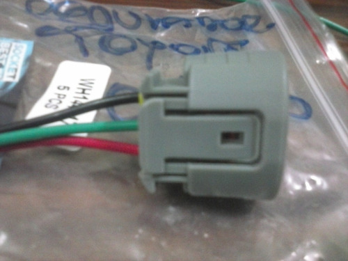 Conector Regulador Alternador Toyota Corolla Ovalado G5