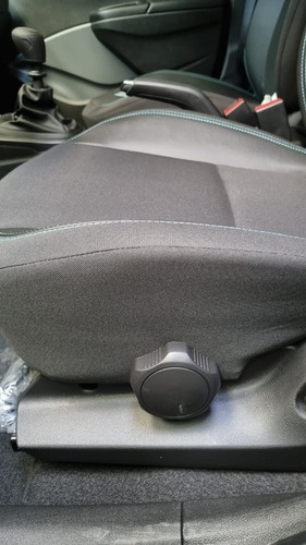 Imagen 11 de 16 de Chevrolet Onix Joy Black Entrega Inmediata (m)#5