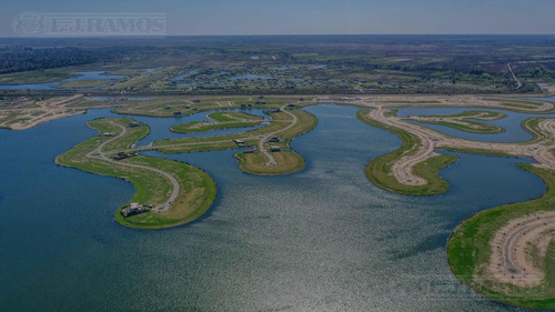 Terreno Al Lago, Barrio Amarras, Puertos / Escobar