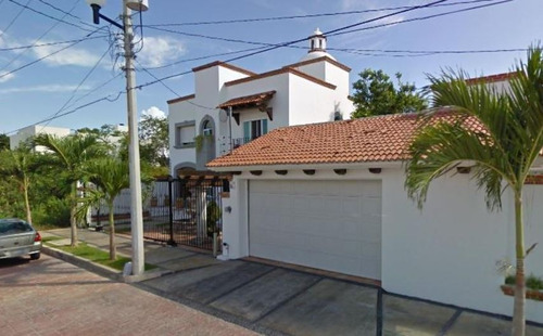 Venta De Casa En Cancun Col Supermanzana 17 Oct