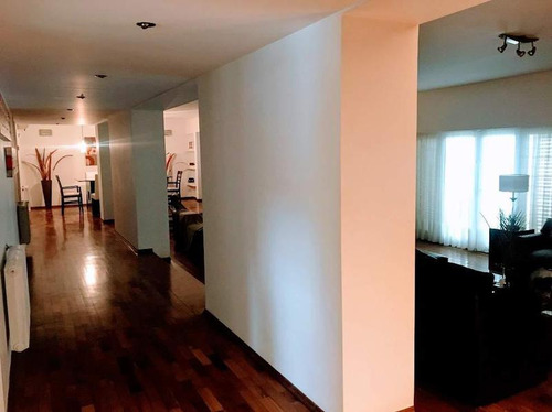 Casa (uso Comercial) En Venta, Cerro De Las Rosas. En Pleno Tejeda, Zona Norte
