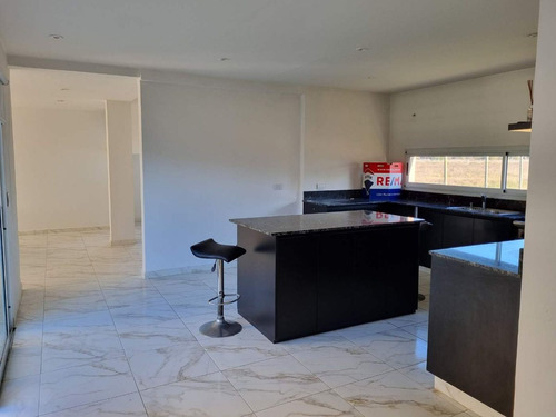 Venta Casa 4 Ambientes Casuarinas Premium Canning
