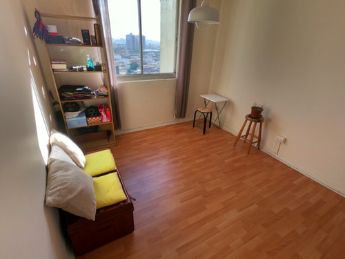Vende Comodo Y Amplio Depto Centro Concepcion