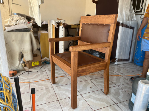 Silla Reforzada De Madera Sólida De Encino Y Aplicación Piel