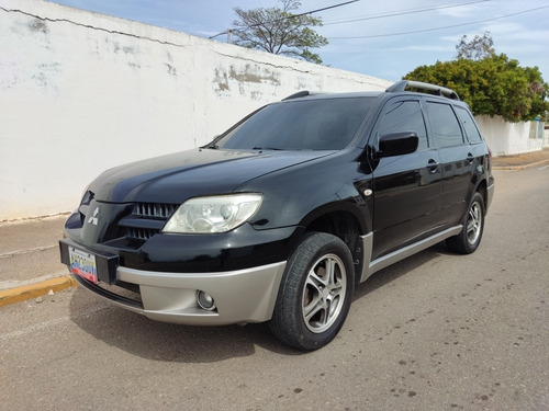 Imagen 1 de 11 de Mitsubishi Outlander Glx