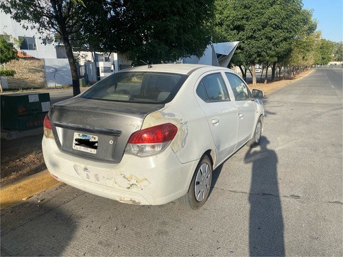 Dodge Attitude 1.2 Se Mt