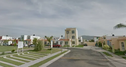 Casa En Venta, Col. Coto Del Carmen, Tlaquepaque Jalisco, Remate Bancario Jmjc88