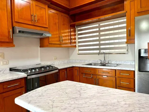 Casa Equipada En Renta En Valle Del Lago