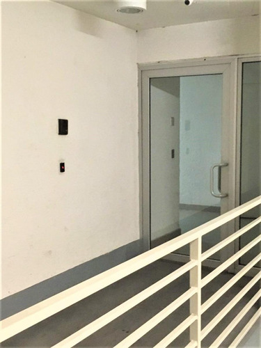 Arriendo Estac. Av. El Cerro Al Lado Nva. Torre Sta. María