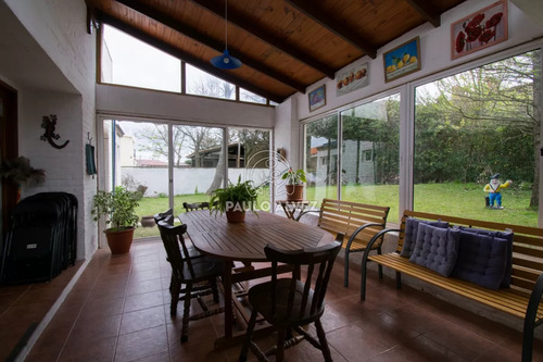 Casa En Alquiler Temporal, Frente Al Mar. Ideal Para Disfrutar En Verano.