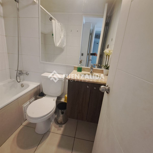 Departamento En Venta De 2 Dorm. En Metro Ecuador