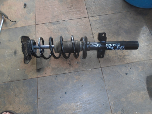 Vendo Base De Amartiguador Trasero Izquierdo De Ford Mondeo