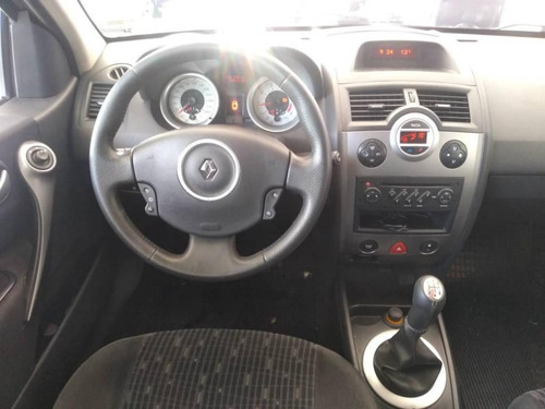 Imagem 13 de 14 de Renault Mégane Grand Tour Dynam. Hi-flex 1.6 16v