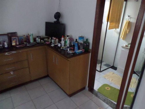 Imagem 6 de 30 de Sobrado Com 03 Dormitorios Suite No Centro De São Vicente Bem Localizado - Hm2066