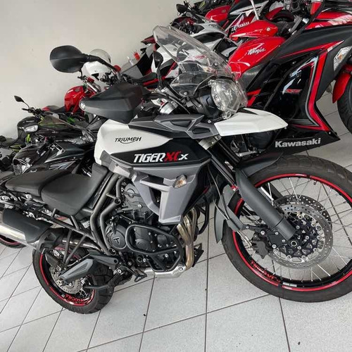 Imagem 3 de 9 de Triumph Tiger 800 Xcx