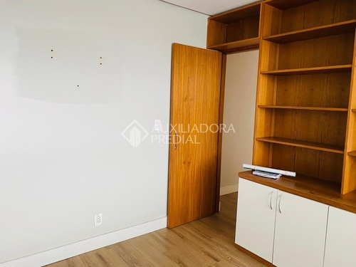 Imagem 6 de 10 de Sala/conjunto - Menino Deus - Ref: 370597 - V-370597