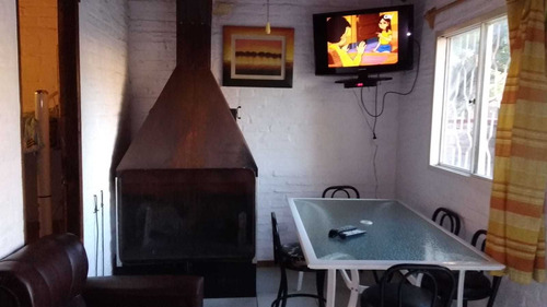 2casas 4 Personas C/u. Piscina Climat. Y Cubierta Aire Cable Wifi Parrillero