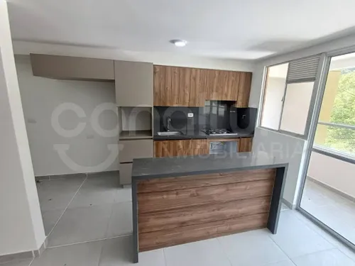 Apartamento En Arriendo La Mina 472-7029