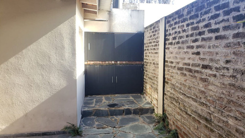 Imagen 8 de 30 de Ph 3 Amb Venta Caseros Centro C/patio Y Parrilla