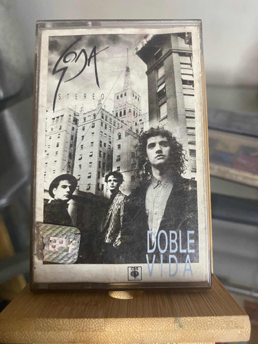 Cassette Soda Stereo - Doble Vida (ed. Peruana)