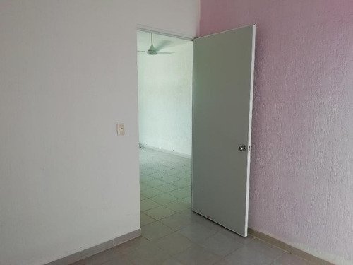 Imagen 7 de 15 de Casa En Venta En Playa Del Carmen.