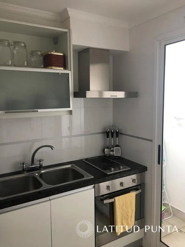 Imagen 6 de 11 de Apartamento En Mansa, 2 Dormitorios Y Medio, Parrillero