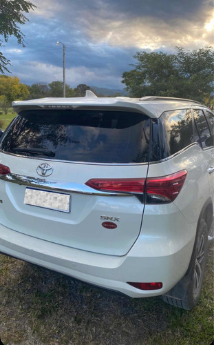 Toyota Sw4 2.8 Srx 177cv 4x4 7as At 2017