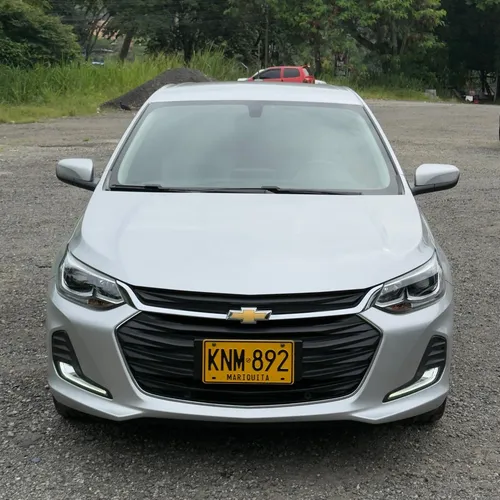 Chevrolet Onix 1.0T Premier Hatch At