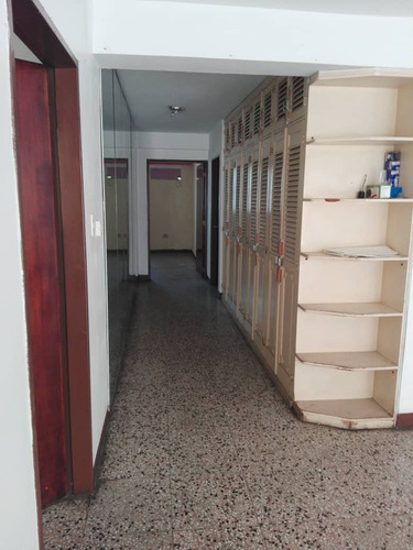 Imagen 6 de 6 de Apartamento En Alquiler Para Uso Comercial En La Calle Montes De Puerto La Cruz