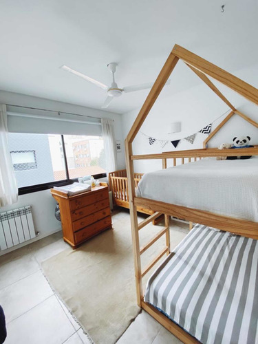 Imagen 16 de 22 de Venta Departamento 4 Ambientes En La Calabria Con Balcón Y 3 Cocheras