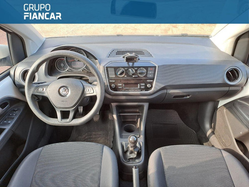 Imagen 6 de 14 de Volkswagen Up Move 2020