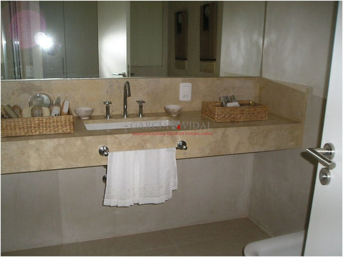 Imagen 11 de 18 de Venta De Apartamento 2 Dormitorios En Playa Brava, Punta Del Este