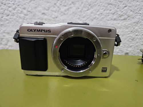 Olympus Pen Mini E-pm2 Body