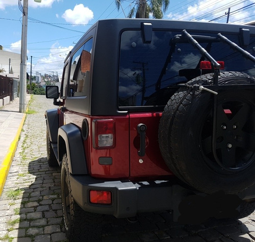 Jeep Wrangler Sahara 3.8