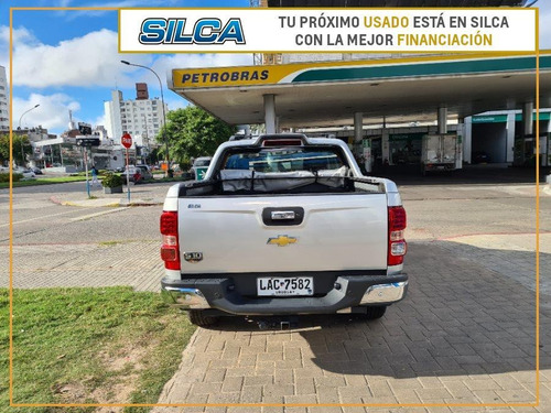 Chevrolet S10 High Country 2019 Gris Plata 4 Puertas