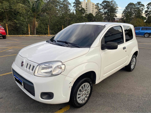 Imagem 3 de 10 de Fiat Uno 2014 1.0 Vivace Flex 3p