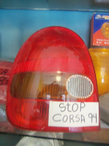 Faro Stop Chevrolet Corsa 94/2 Puertas/izq