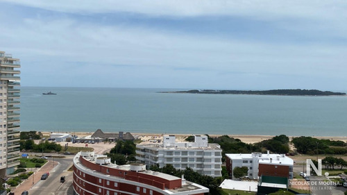 Alquiler Temporada De Apartamento 2 Dormitorios Mas Dependecia En Playa Mansa