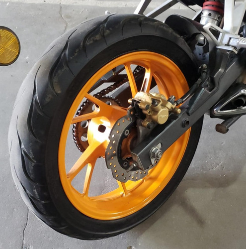 Imagen 8 de 25 de Moto Honda Repsol 190 2016 Impecable Doc Al Dia!!