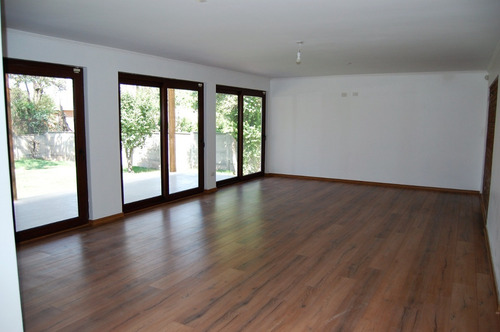Imagen 14 de 30 de !!!! Nuevo Precio!!! Casa Estilo Mediterránea En La Reina!!!