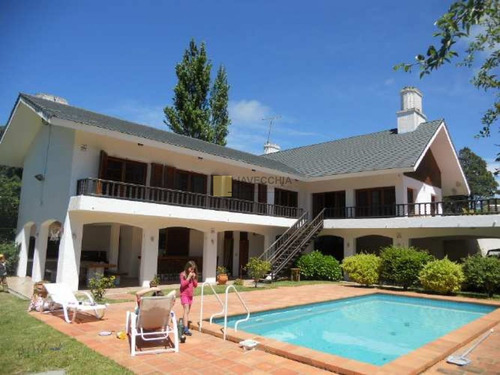 Imagen 6 de 30 de Venta De Casa De 6 Dormitorios En Beverly Hills