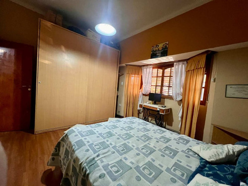 Casa 4 Ambientes En Venta En Lomas De Zamora